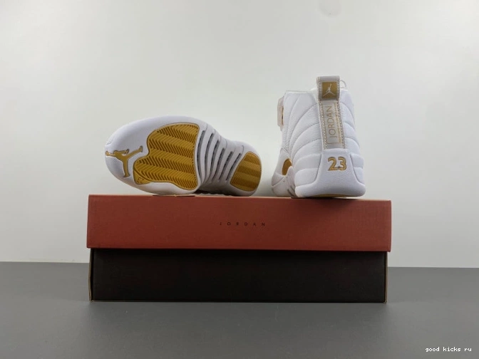 12 FD9101-007 Jordan Phantom WMNS Air 0808